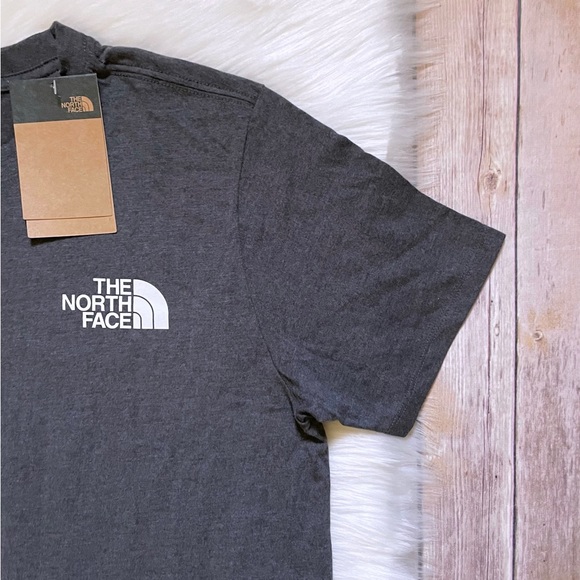 The North Face Men’s Short Sleeve Throwback Tee In Grey - Picture 2 of 6